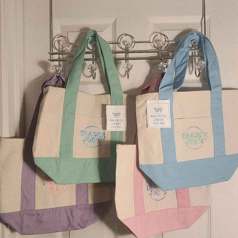 NWT Trader Joe’s Pastel Canvas Tote Mini Bags (Set of 4) SAME DAY SHIPPING - Picture 3 of 3